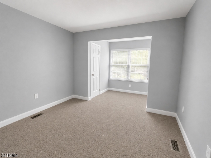 91 Delaware Lane, Unit 91 Somerville, NJ 08876 - Photo 19 of 32