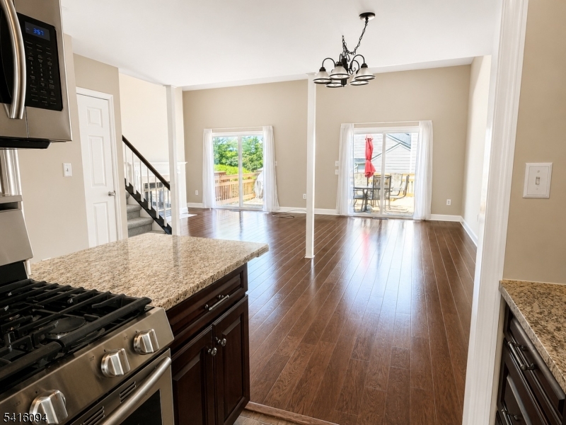 91 Delaware Lane, Unit 91 Somerville, NJ 08876 - Photo 9 of 32