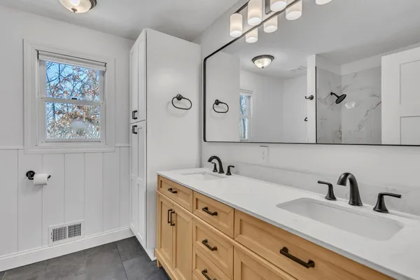 $539,999 | 4755 Eriks Boulevard, Eagan, MN 55122