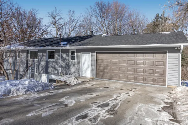 $539,999 | 4755 Eriks Boulevard, Eagan, MN 55122