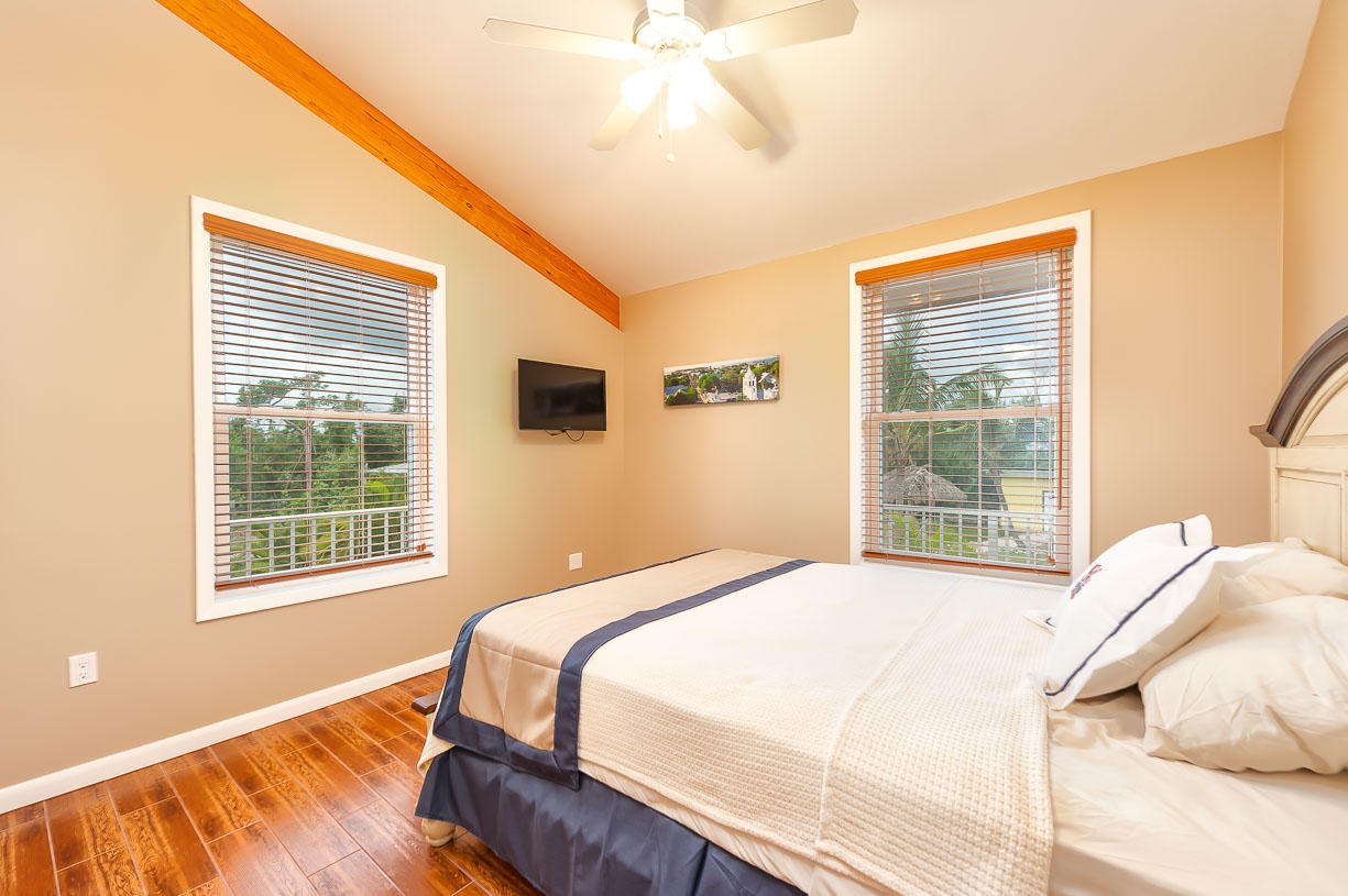 28051 Mills Road Summerland Key, FL 33042 - Photo 17 of 51 Master Bedroom