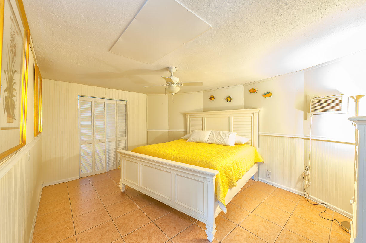 28051 Mills Road Summerland Key, FL 33042 - Photo 21 of 51 Bedroom