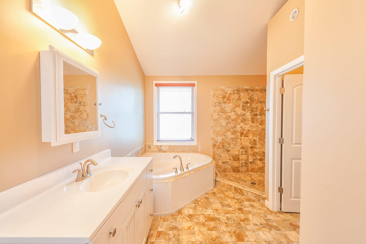 28051 Mills Road Summerland Key, FL 33042 - Photo 22 of 51 Master Bathroom