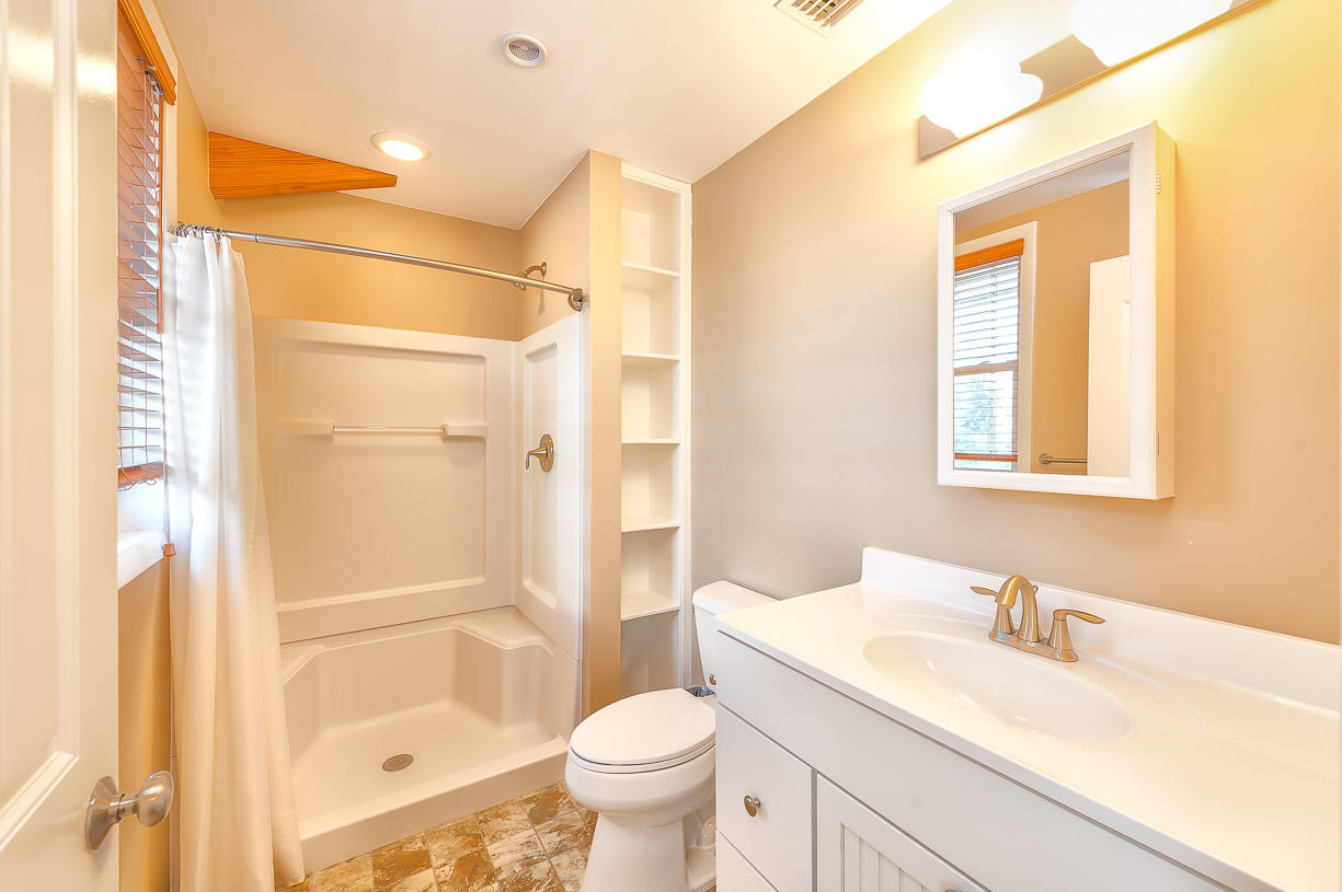 28051 Mills Road Summerland Key, FL 33042 - Photo 26 of 51 Bathroom