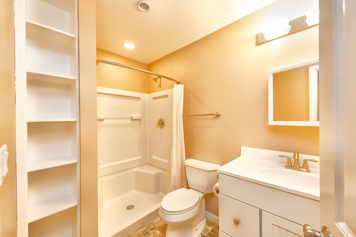 28051 Mills Road Summerland Key, FL 33042 - Photo 27 of 51 Bathroom