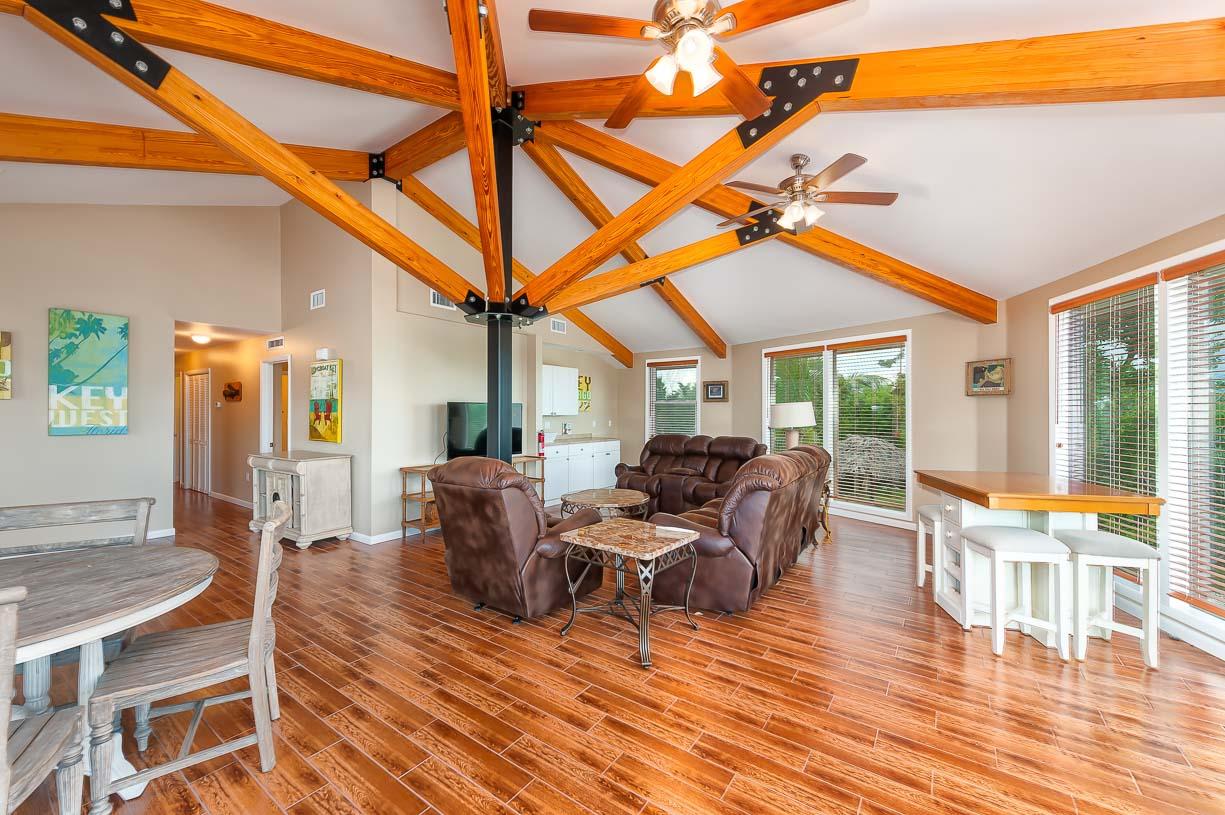 28051 Mills Road Summerland Key, FL 33042 - Photo 9 of 51 Living/Dining Area