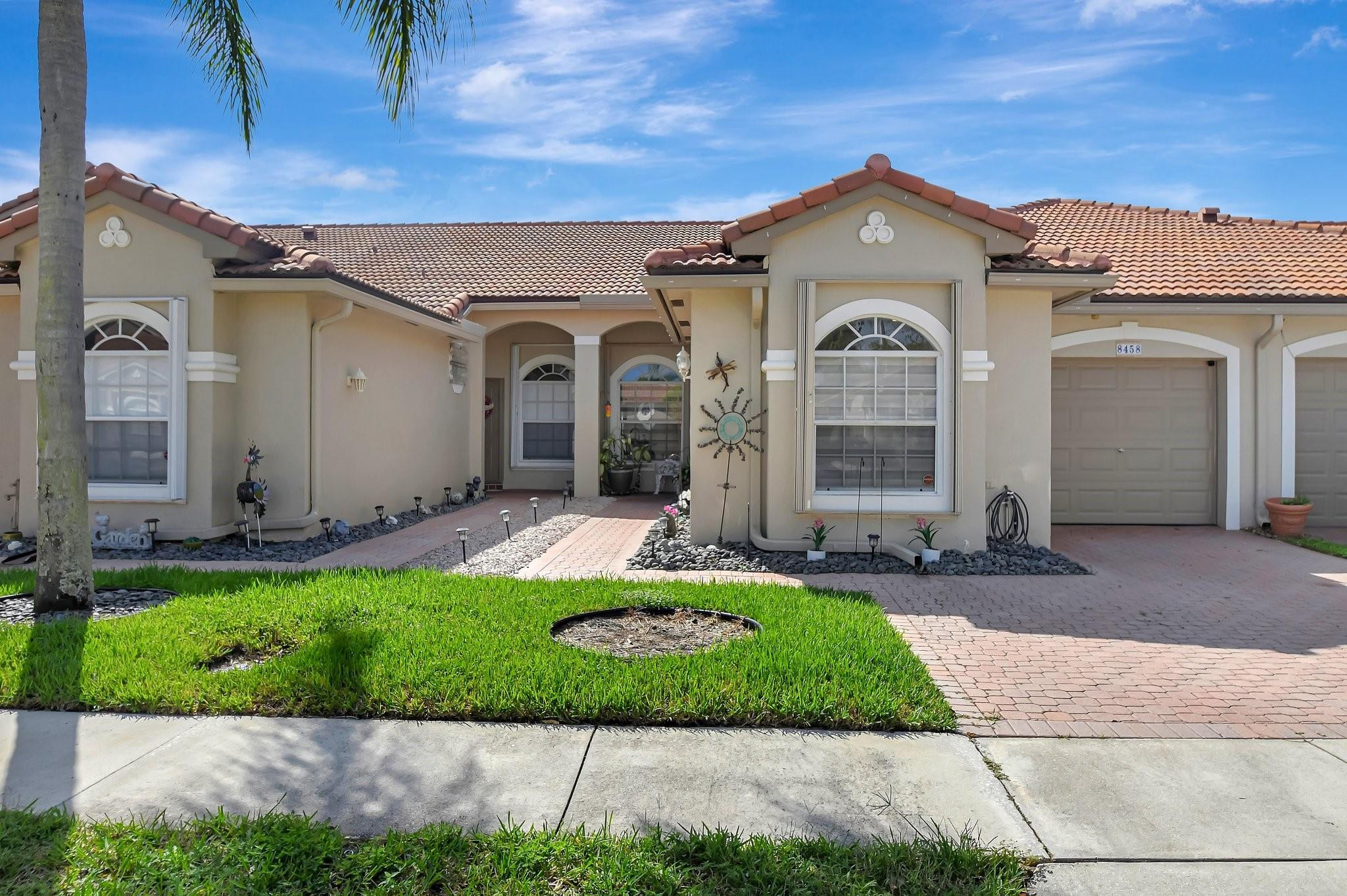 8458 Vía Serena Boca Raton, FL 33433 - Photo 1 of 70 Photo 1