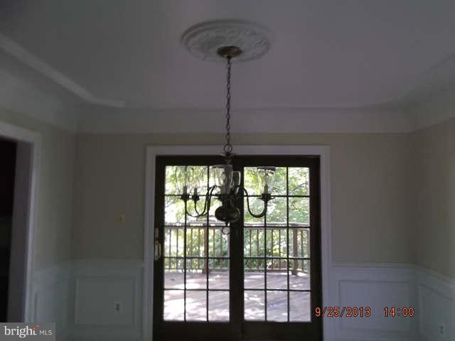 101 Summit Hall Road Gaithersburg, MD 20877 - Photo 3 of 8 Dining Room