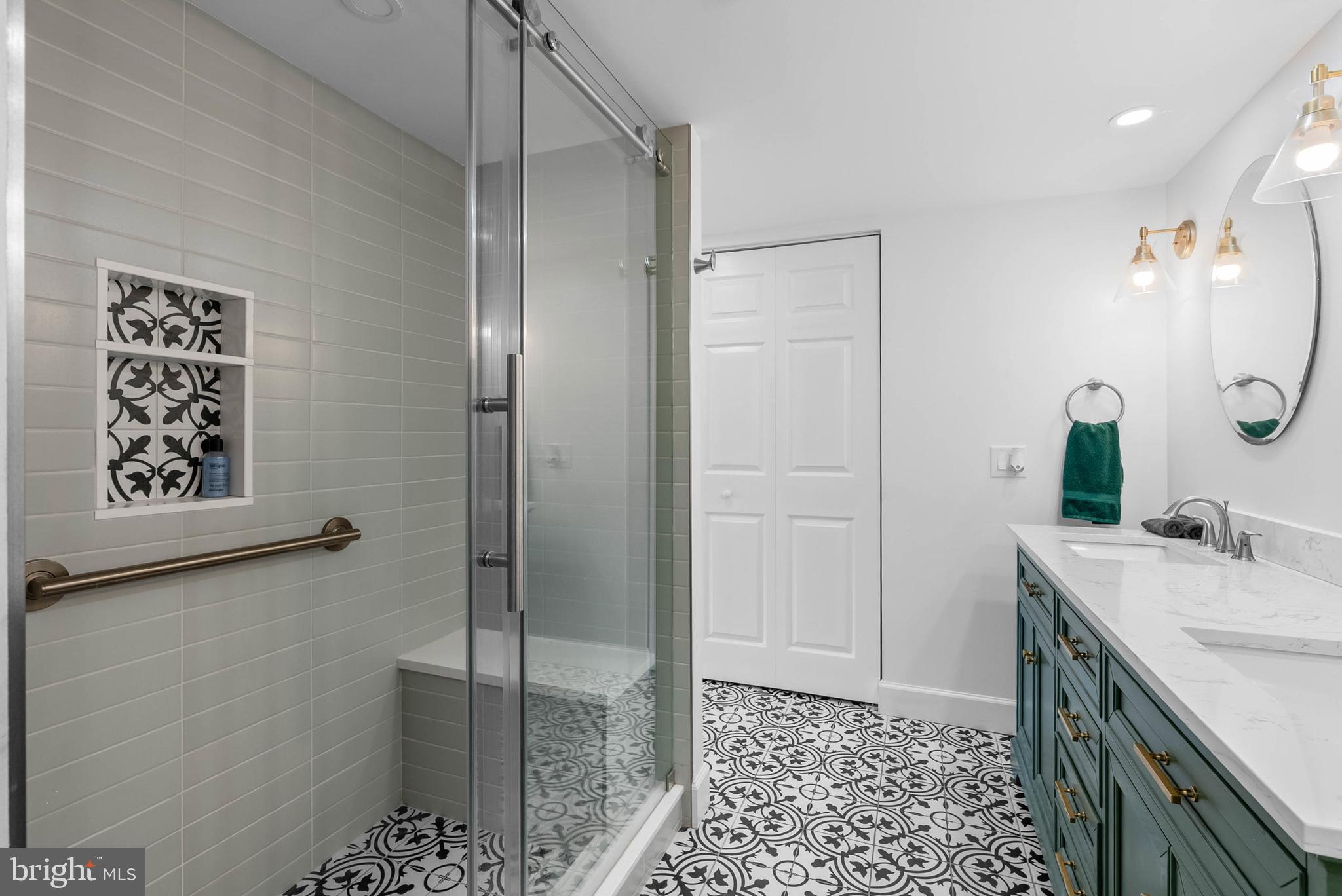 2001 Hamilton Street, Unit 507 Philadelphia, PA 19130 - Photo 14 of 41