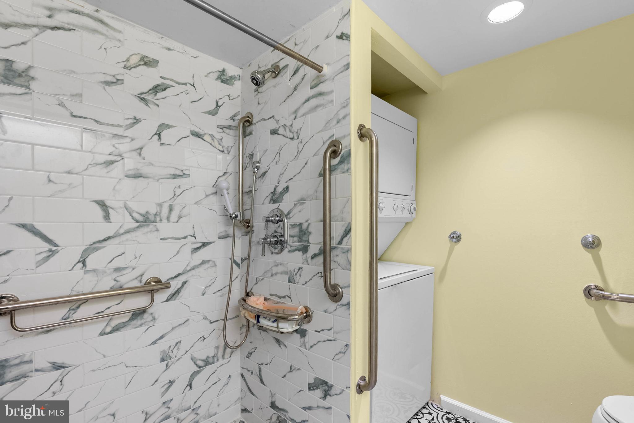 2001 Hamilton Street, Unit 507 Philadelphia, PA 19130 - Photo 19 of 41