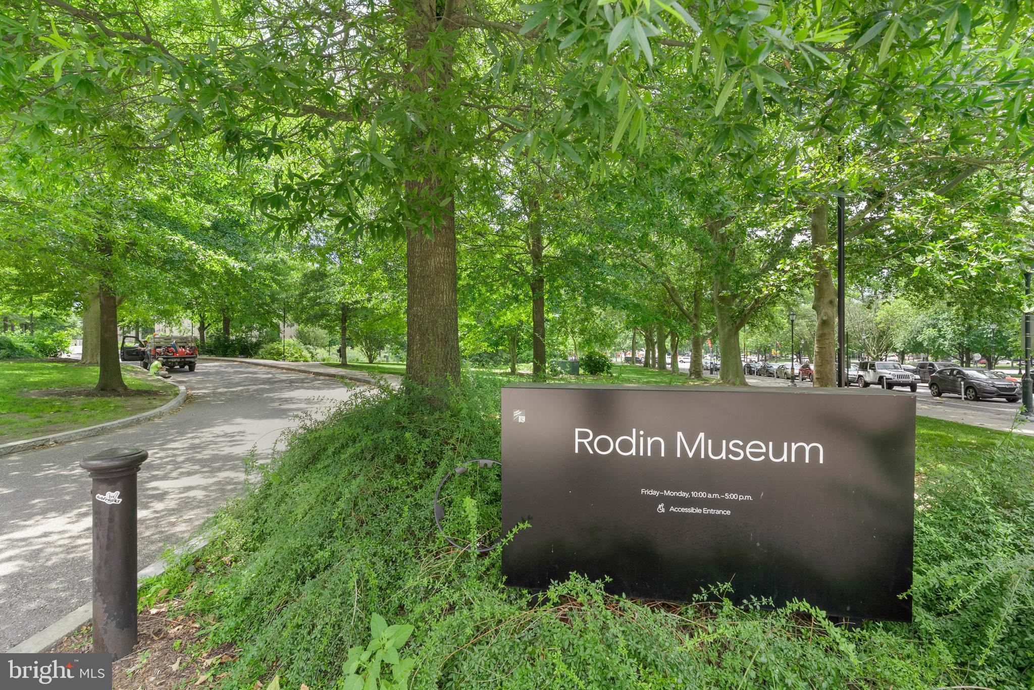 2001 Hamilton Street, Unit 507 Philadelphia, PA 19130 - Photo 38 of 41