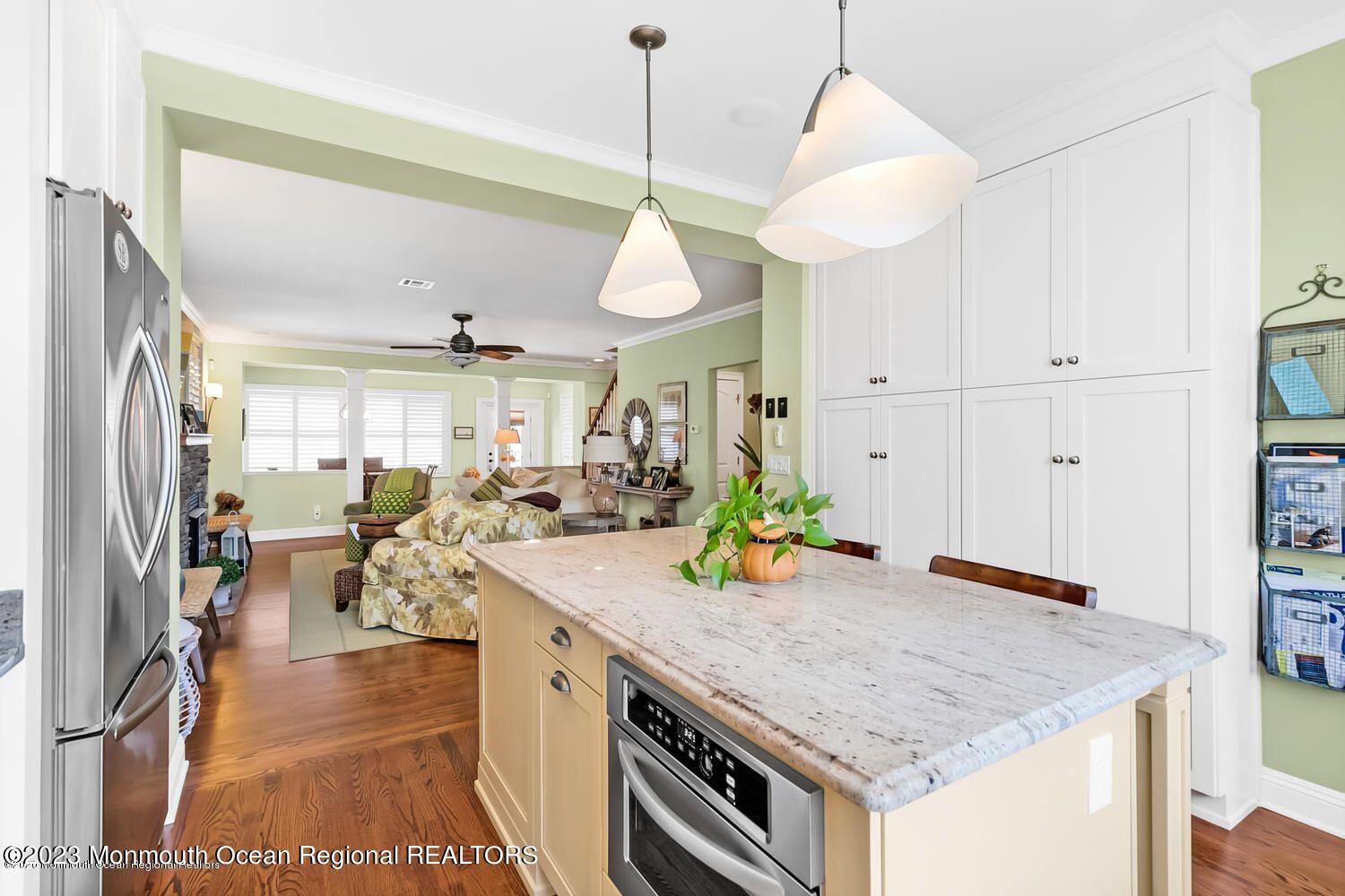576 Ocean Avenue Sea Bright, NJ 07760 - Photo 11 of 32 576 Kitchen