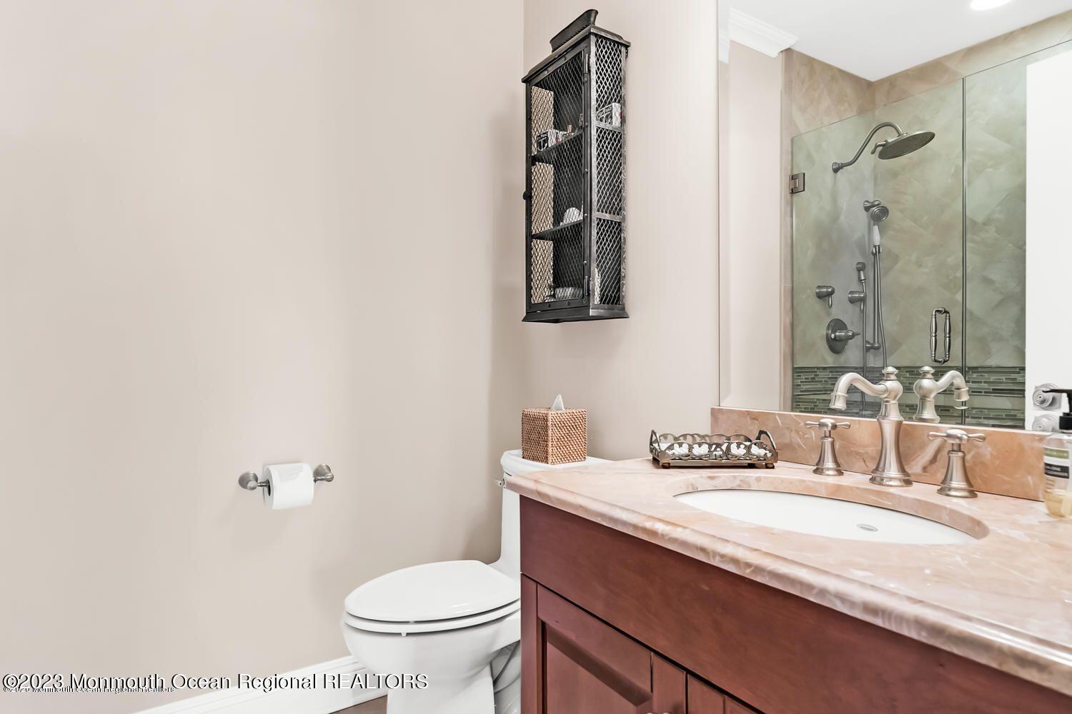 576 Ocean Avenue Sea Bright, NJ 07760 - Photo 20 of 32 576 bath 2