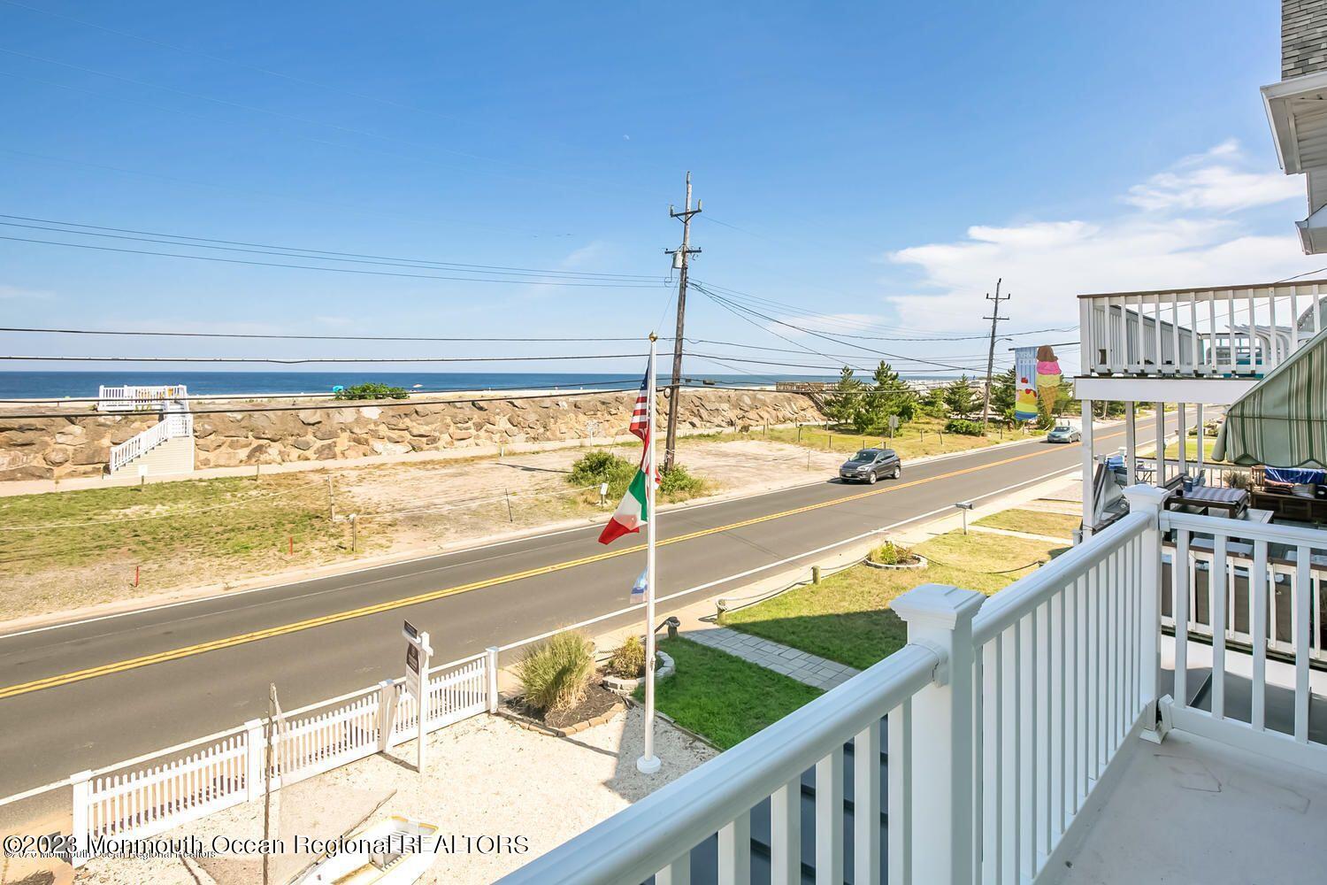 576 Ocean Avenue Sea Bright, NJ 07760 - Photo 27 of 32 576 Ocean across
