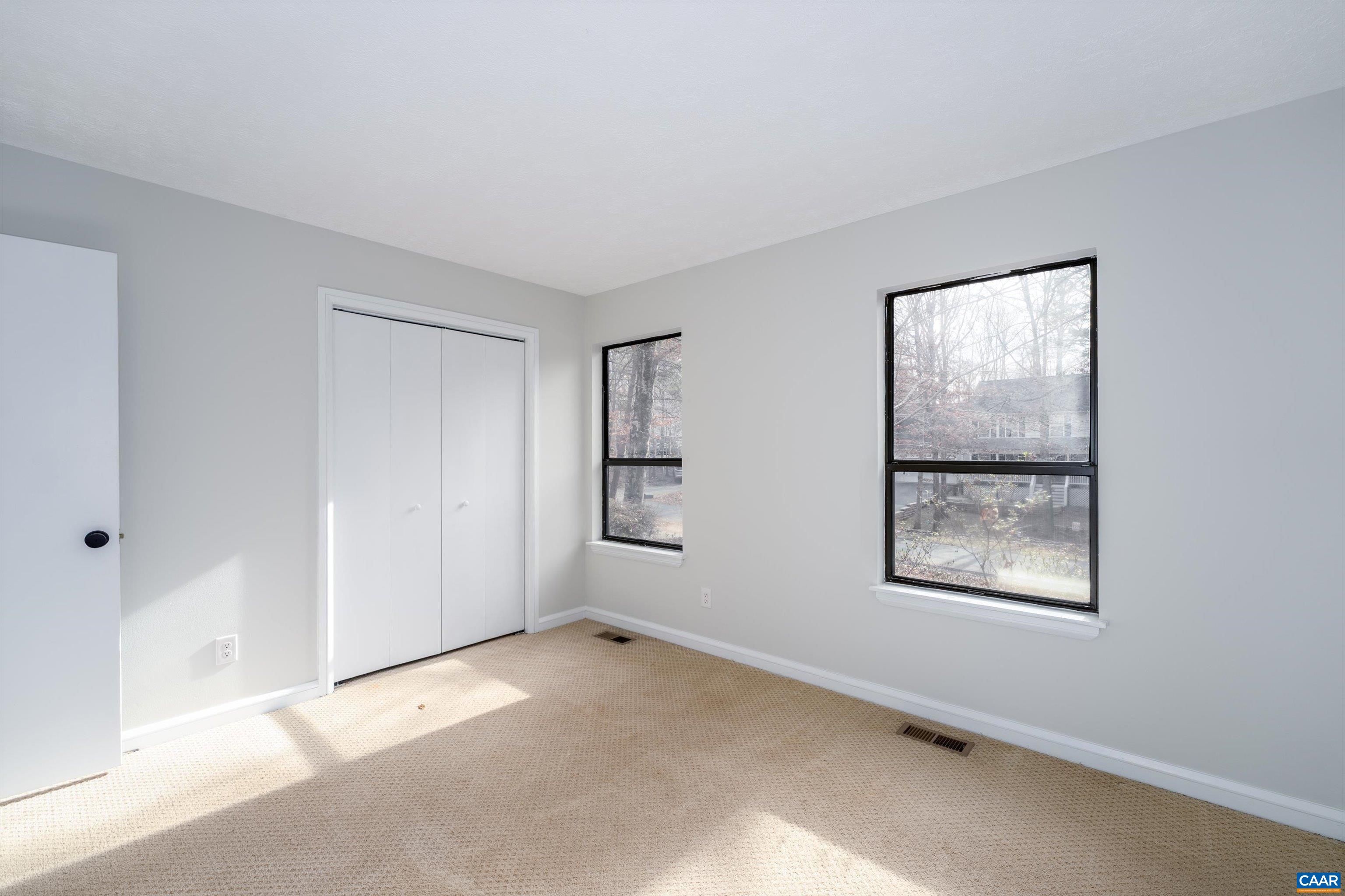 23 Stonewall Road Palmyra, VA 22963 - Photo 25 of 50 an empty room with windows and closet
