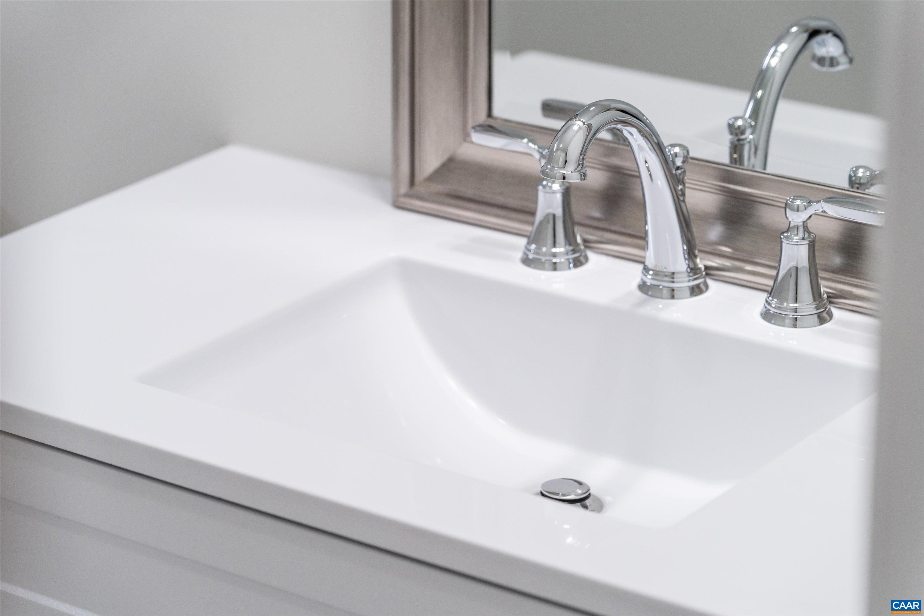 23 Stonewall Road Palmyra, VA 22963 - Photo 27 of 50 a bathroom with a sink