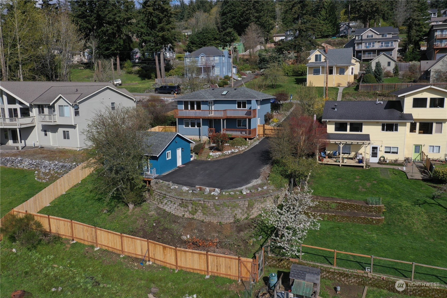 1818 35th Street Bellingham, WA 98229 - Photo 36 of 39 an aerial view of multiple house