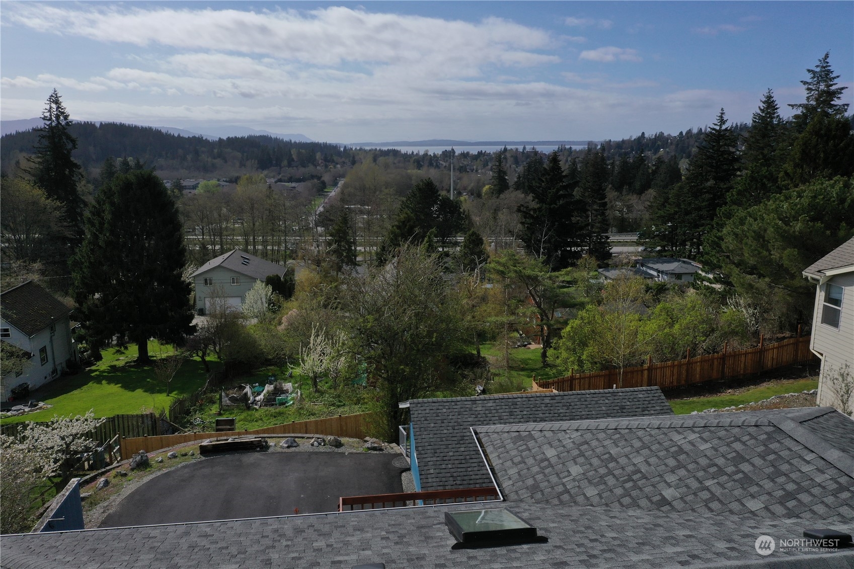 1818 35th Street Bellingham, WA 98229 - Photo 37 of 39 a view of a street with a road