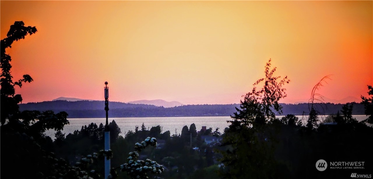 1818 35th Street Bellingham, WA 98229 - Photo 39 of 39 a view of a city