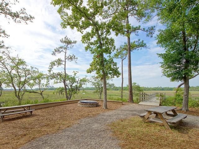 60 Eastlake Road Mount Pleasant, SC 29464 - Photo 45 of 52 60 Eastlake Mt Pleasant SC-MLS_Size-047-