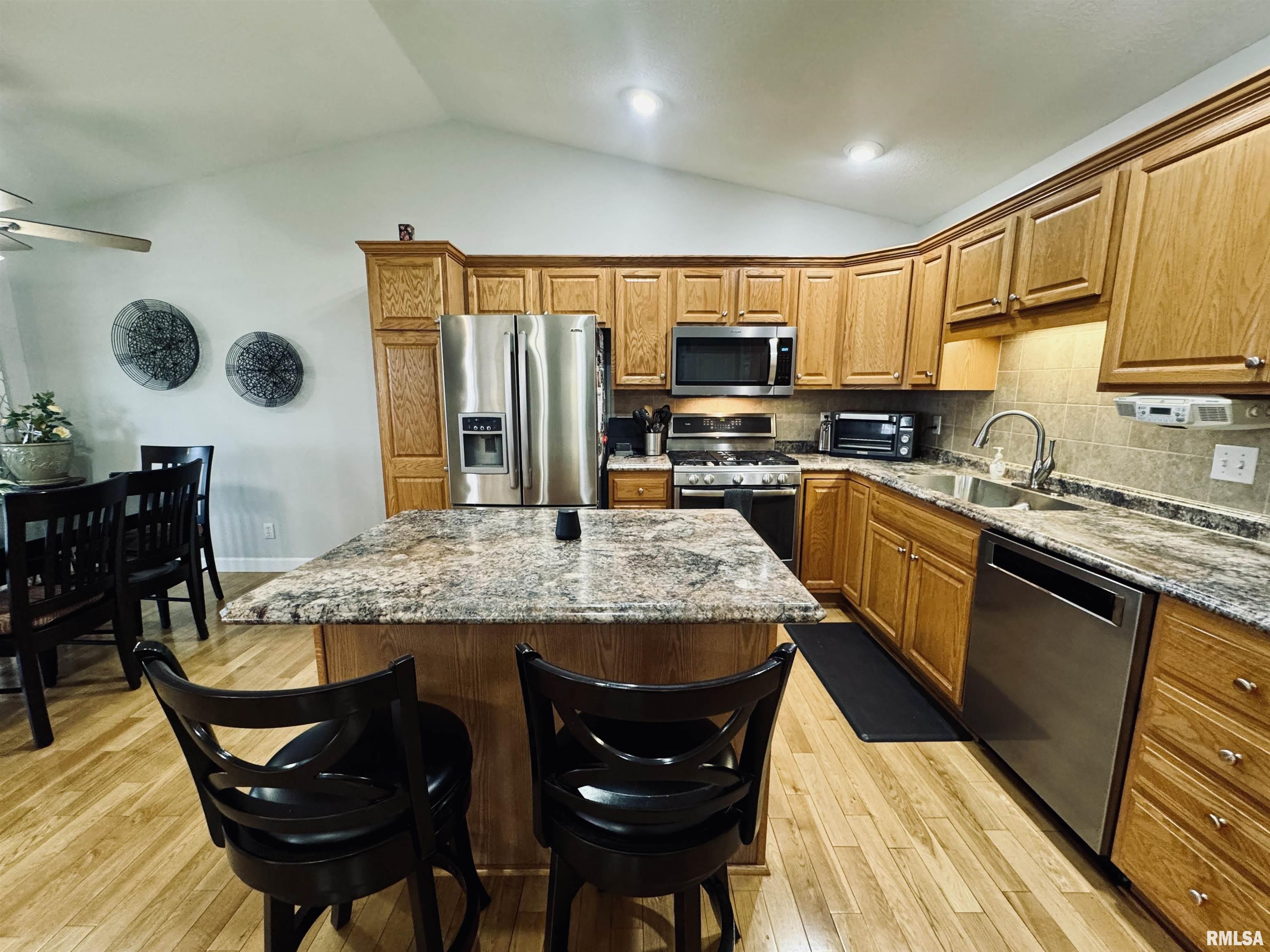 10905 North Rhonda Way Dunlap, IL 61525 - Photo 8 of 41