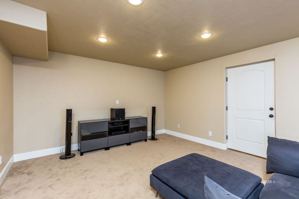 3742 Valley Ridge Avenue Elko, NV 89801 - Photo 25 of 32 Gallery Image 25