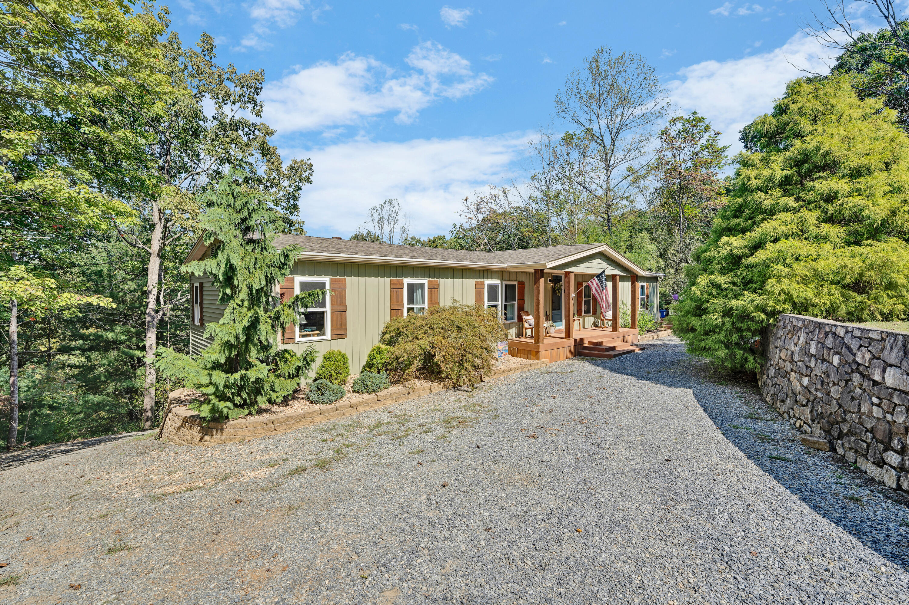 111 Deerhill Road Goodview, VA 24095 - Photo 36 of 50 46-DSC00130