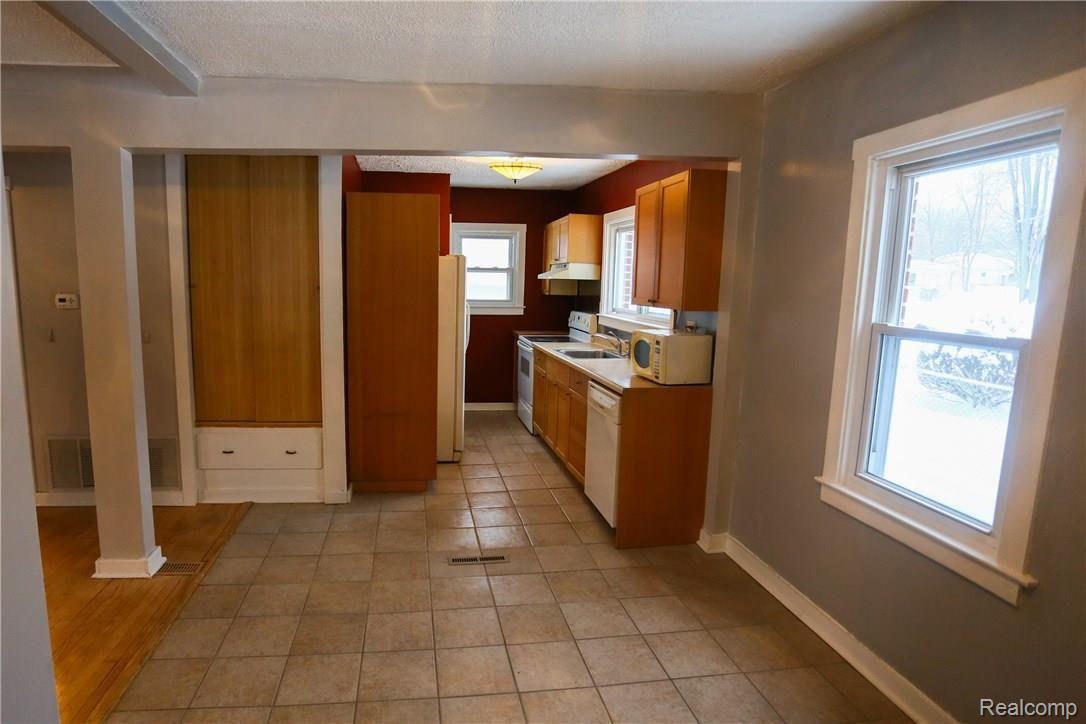 232 Fairgrove Street Romeo, MI 48065 - Photo 13 of 21 IMG_13.jpg
