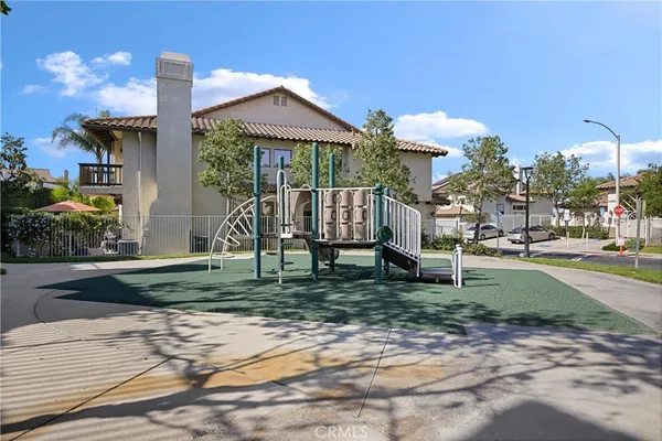 $679,000 | 2035 San Diego Drive, Corona, CA 92882