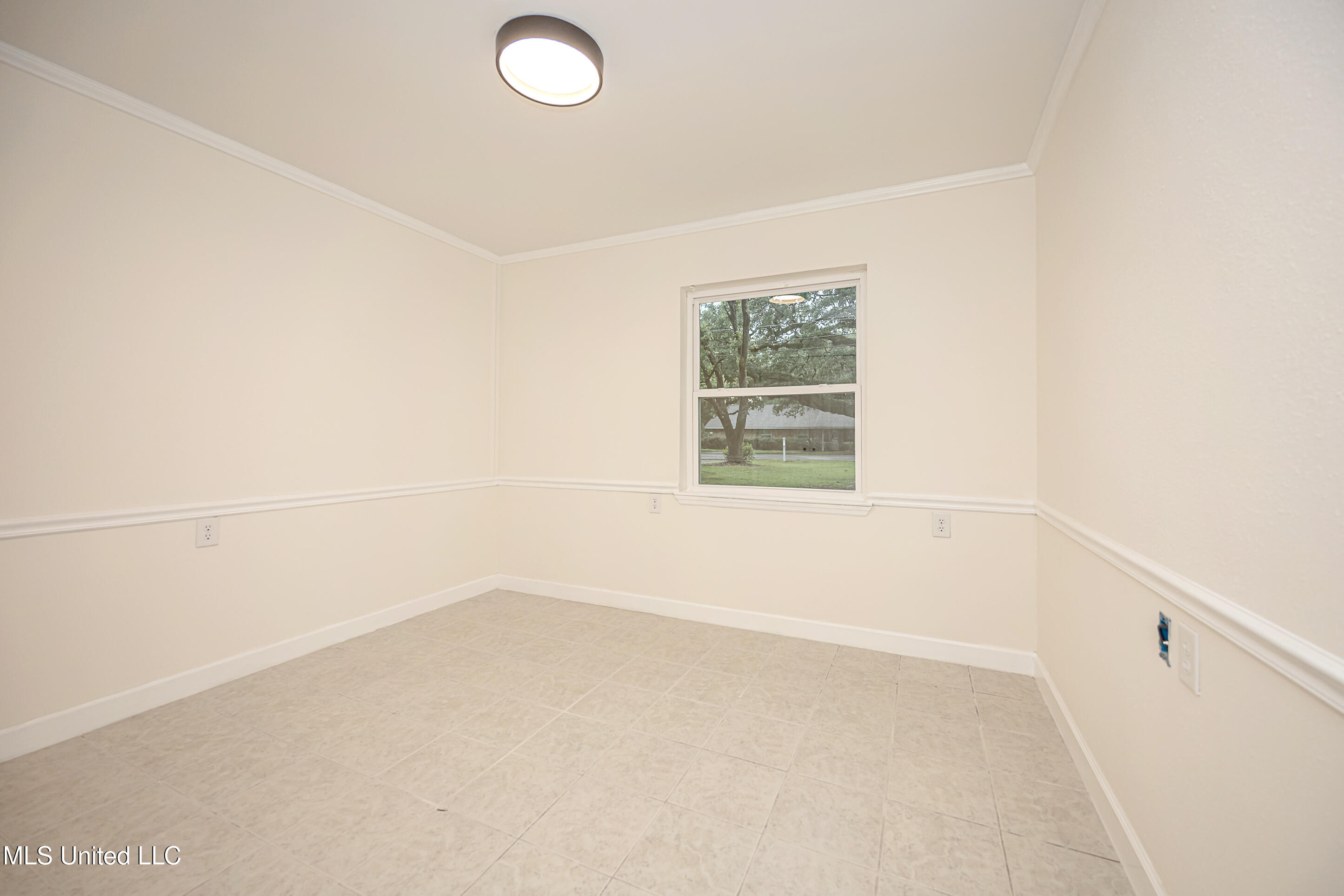 825 Graveline Road Gautier, MS 39553 - Photo 20 of 54 IMG_2597