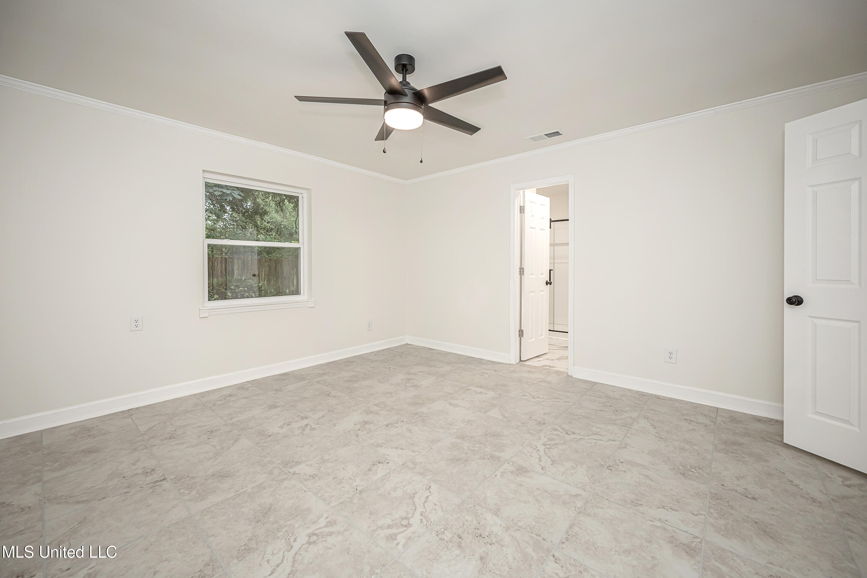 825 Graveline Road Gautier, MS 39553 - Photo 23 of 54 IMG_2609