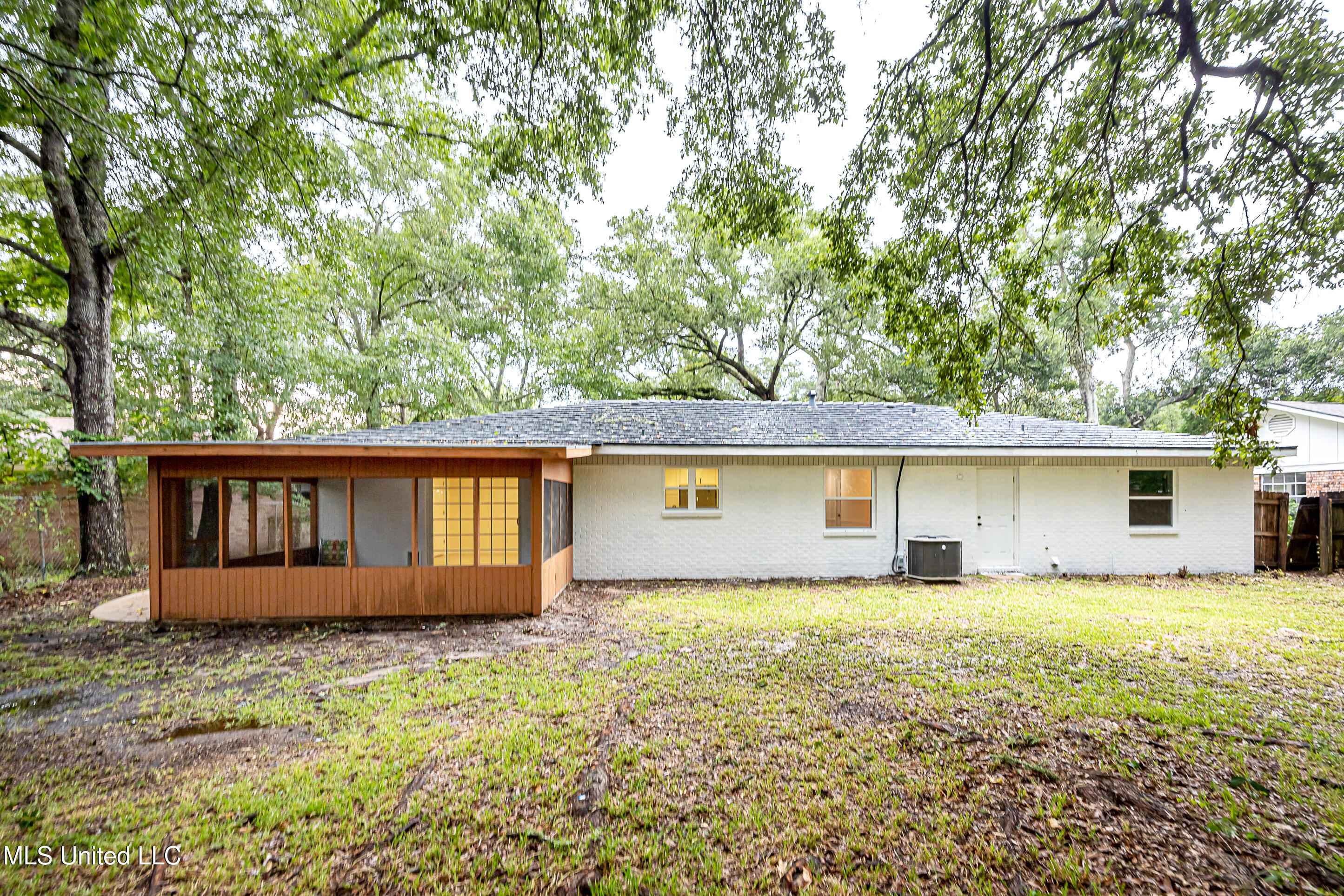 825 Graveline Road Gautier, MS 39553 - Photo 50 of 54 IMG_2625