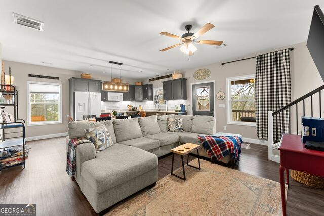 97 Cherokee Road Toccoa, GA 30577 - Photo 10 of 30 This inviting space combines comfort and functionality, perfect for daily living and entertaining.