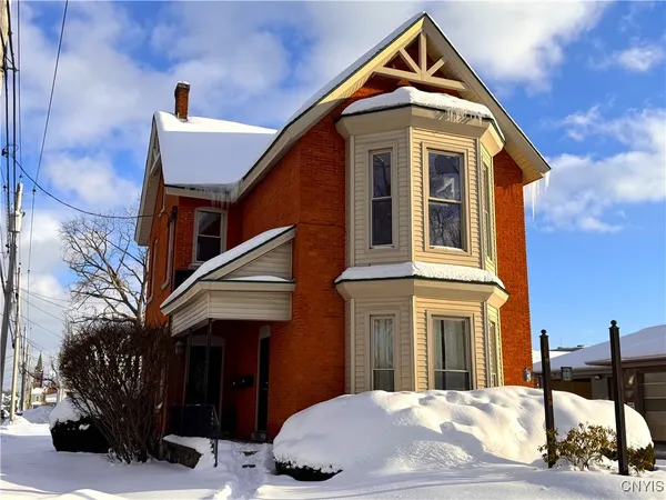 $199,900 | 208 North Madison Street, Rome, NY 13440