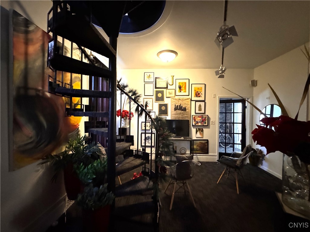 208 North Madison Street Rome, NY 13440 - Photo 11 of 46