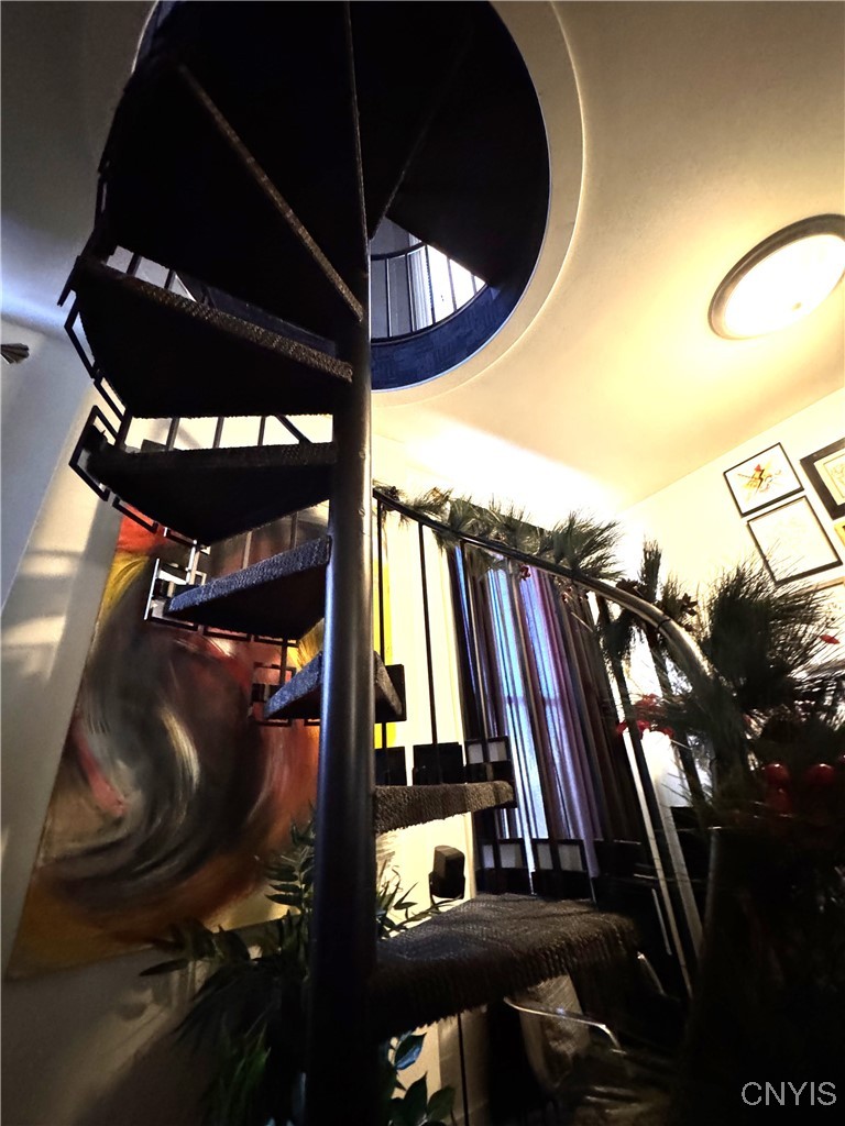 208 North Madison Street Rome, NY 13440 - Photo 12 of 46