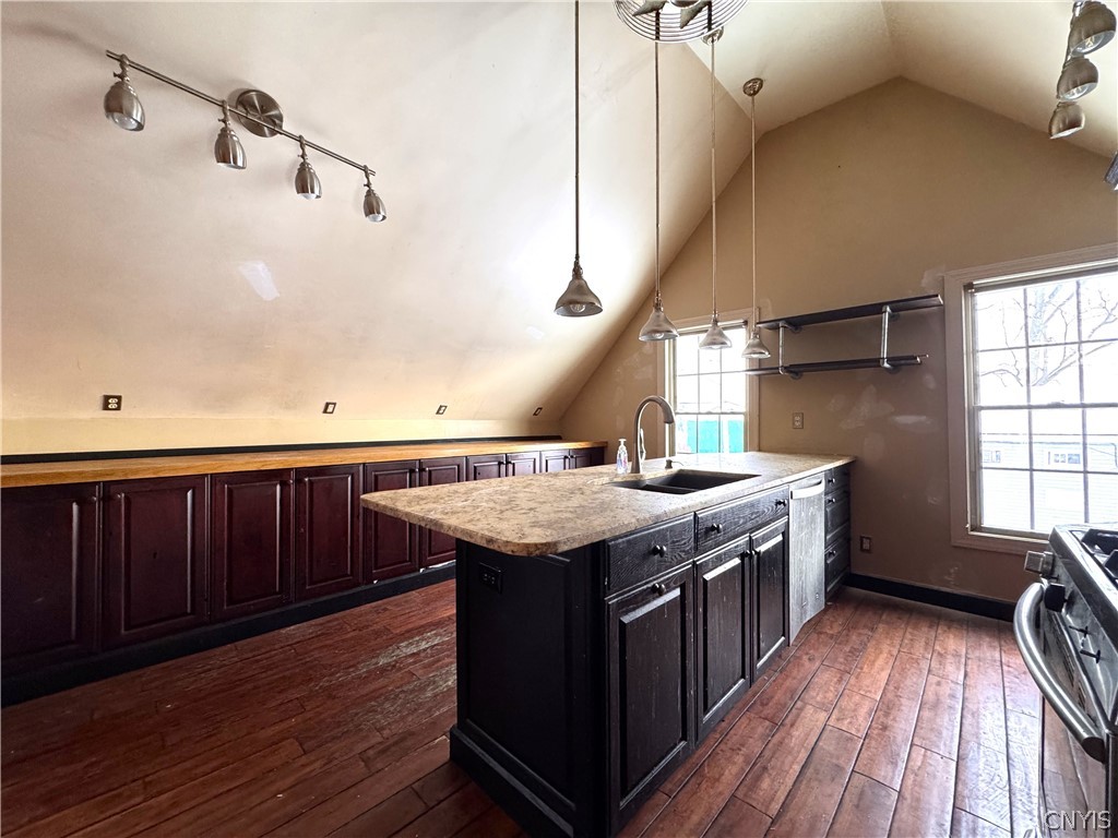 208 North Madison Street Rome, NY 13440 - Photo 34 of 50