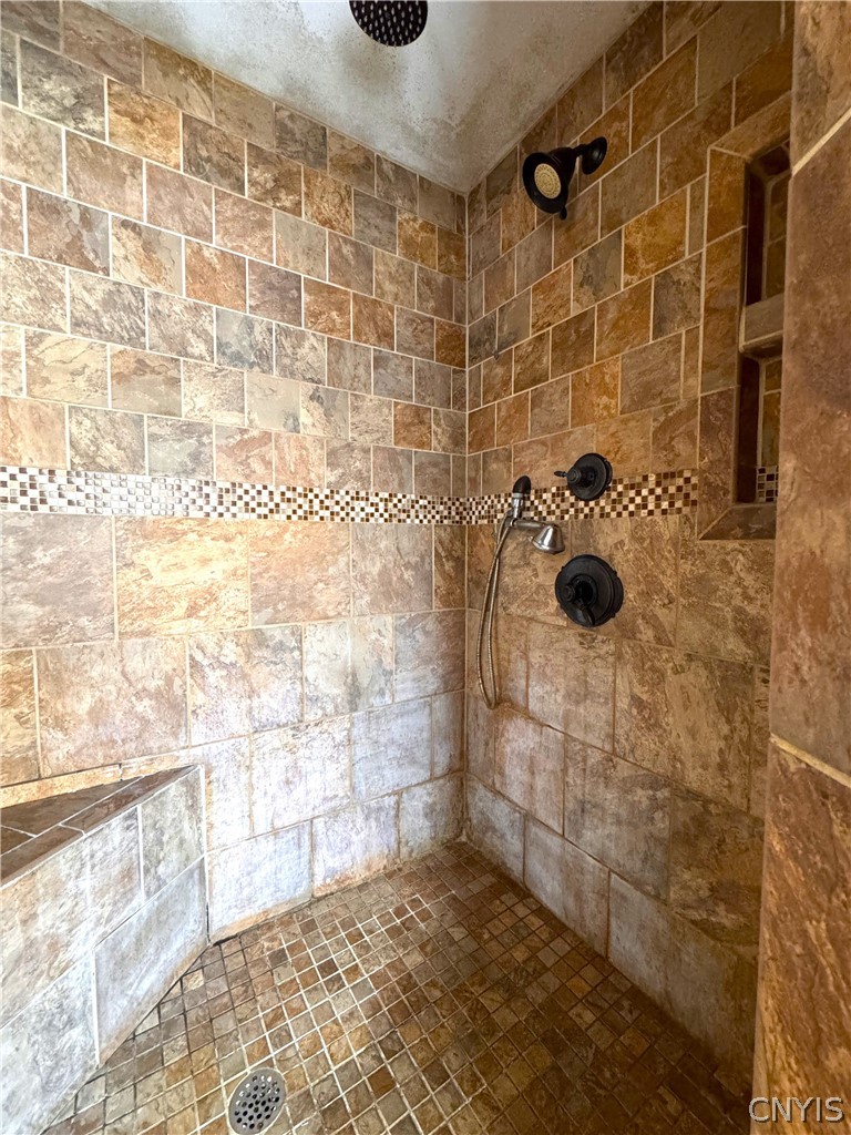 208 North Madison Street Rome, NY 13440 - Photo 37 of 50