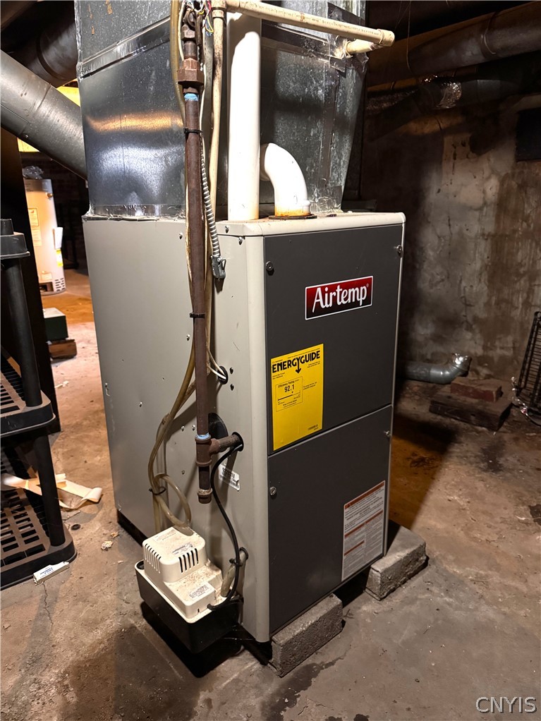 208 North Madison Street Rome, NY 13440 - Photo 43 of 46