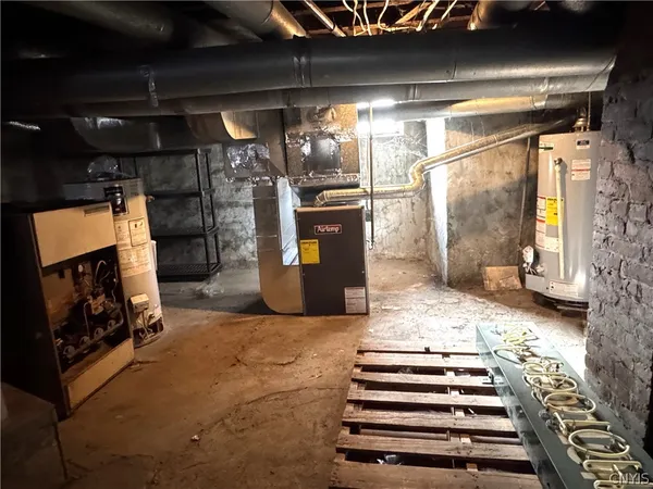 $199,900 | 208 North Madison Street, Rome, NY 13440