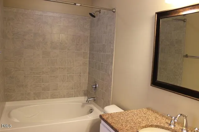 $2,195 | 4805 Oak Park Road, Raleigh, NC 27612