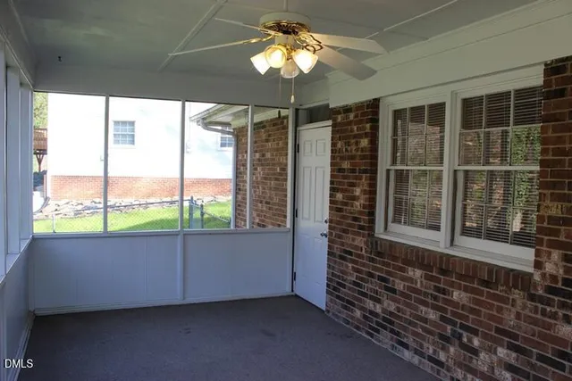 $2,195 | 4805 Oak Park Road, Raleigh, NC 27612