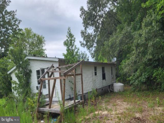 9034 Dutton Road North, VA 23128 - Photo 2 of 9 Gallery Image 2