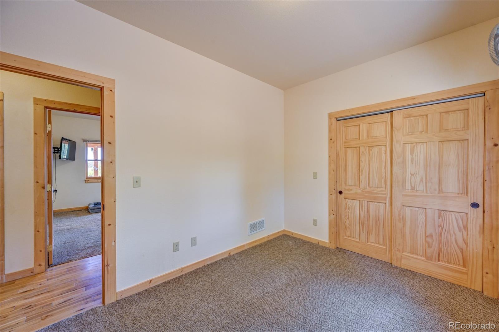 2883 Wagon Wheel Road Hartsel, CO 80449 - Photo 32 of 50