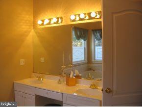 1321 Ridge Avenue Manahawkin, NJ 08050 - Photo 14 of 20 Gallery Image 14