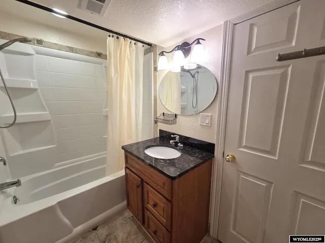 $640,000 | 1714 Miracle Drive, Casper, WY 82609