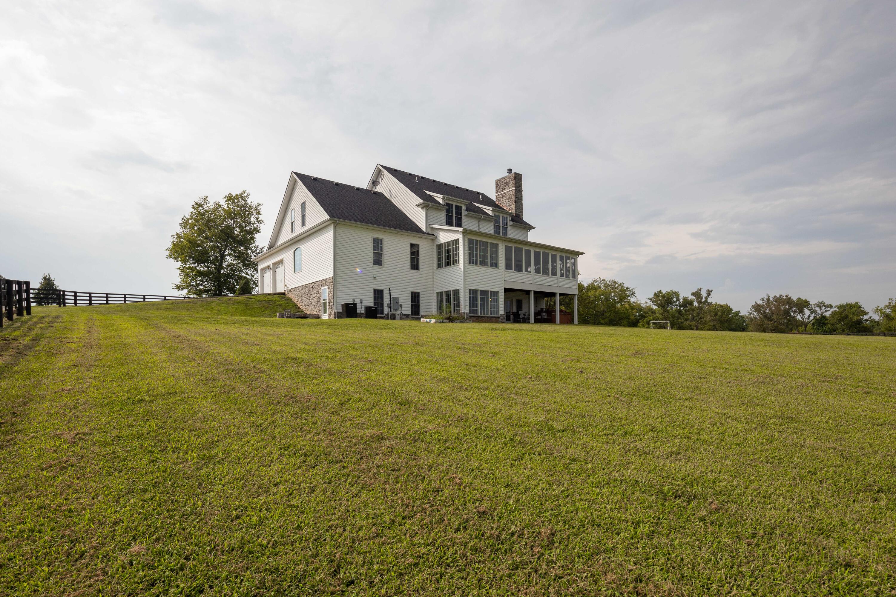 4129 Delaney Ferry Road Versailles, KY 40383 - Photo 29 of 77 4129 Delaney Ferry (44 of 60)