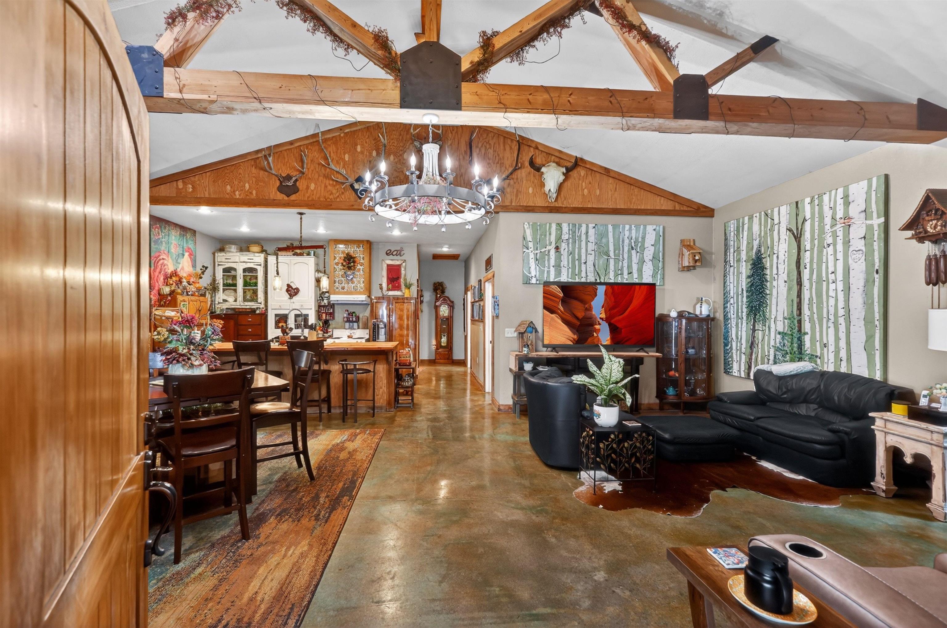 1082 Balcom Road Newport, WA 99156 - Photo 4 of 37 Gallery Image 4