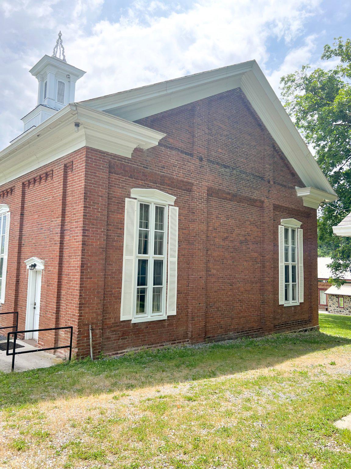 265 2 Churches Road East Berlin, PA 17316 - Photo 3 of 7