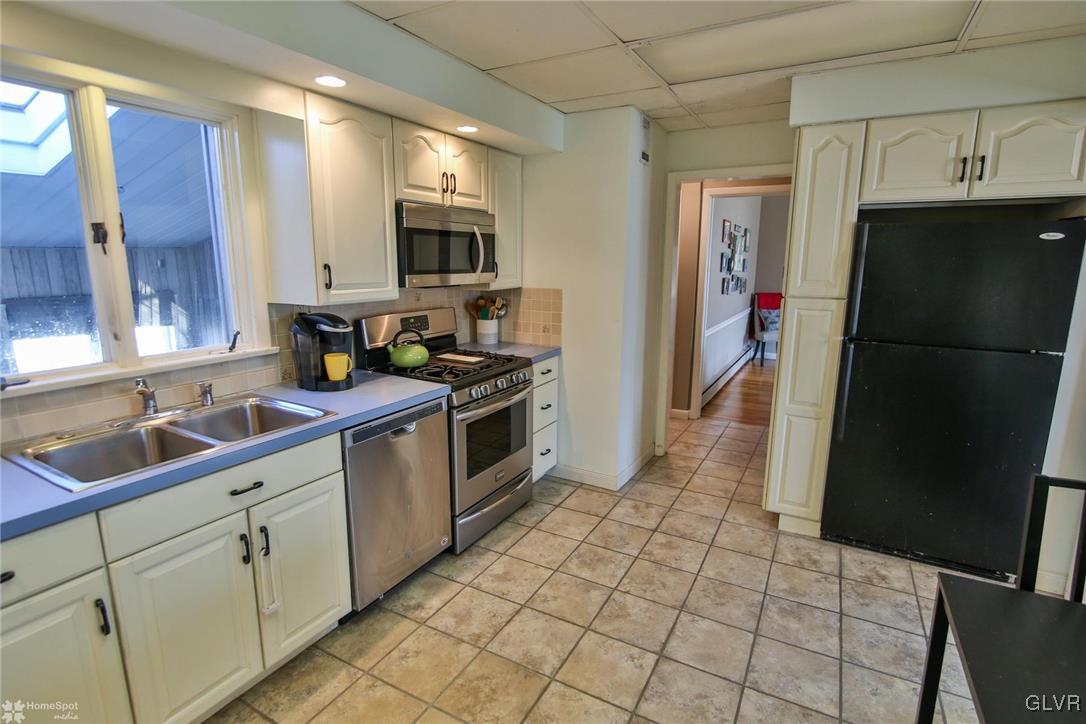 2617 Jacksonville Road Bethlehem, PA 18017 - Photo 14 of 34 Gallery Image 14